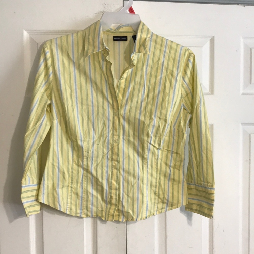 Women’s Stretch NY& Co Top